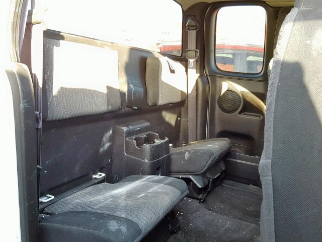 1GCJTCDE0A8105174 - 2010 CHEVROLET COLORADO L WHITE photo 6