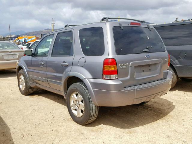 1FMCU04197KA15580 - 2007 FORD ESCAPE LIM GRAY photo 3