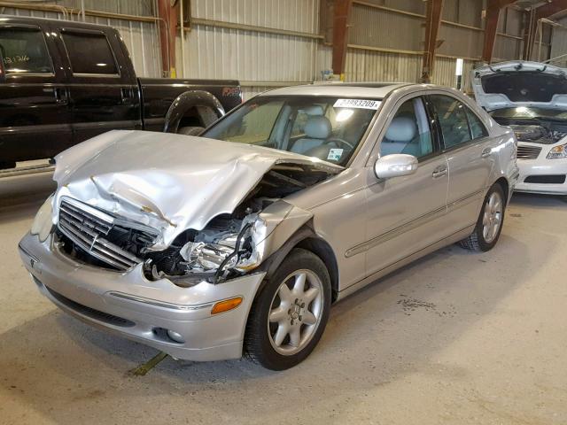 WDBRF61J83F345955 - 2003 MERCEDES-BENZ C 240 SILVER photo 2