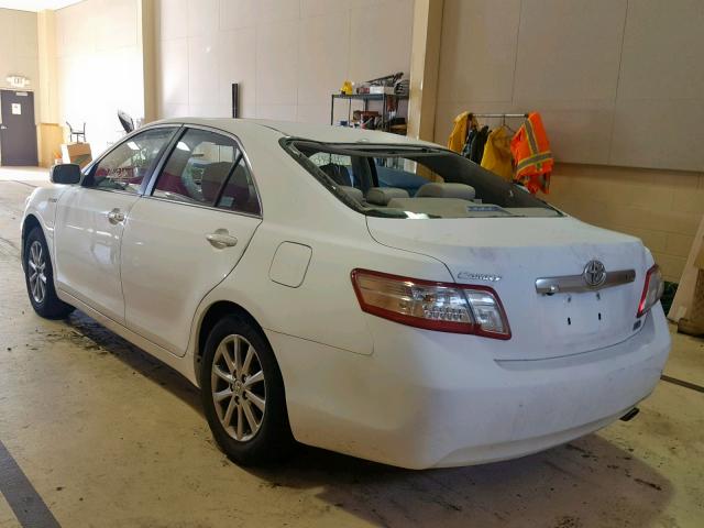 4T1BB3EK5BU137621 - 2011 TOYOTA CAMRY HYBR WHITE photo 3