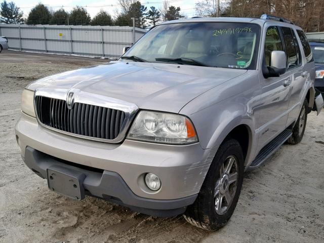 5LMEU78H43ZJ34421 - 2003 LINCOLN AVIATOR 银色 照片 2