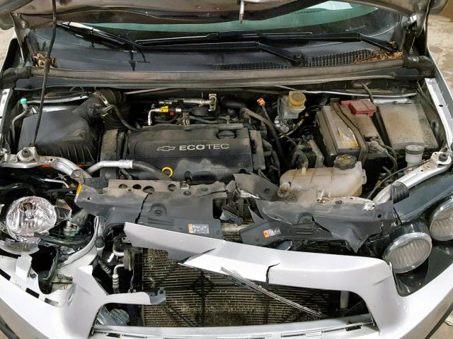 1G1JA6SH2C4148521 - 2012 CHEVROLET SONIC LS 银色 照片 7