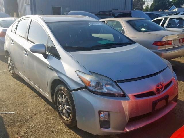 JTDKN3DUXB0293711 - 2011 TOYOTA PRIUS SILVER photo 1