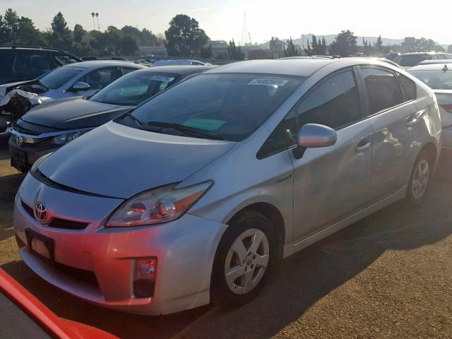 JTDKN3DUXB0293711 - 2011 TOYOTA PRIUS SILVER photo 2