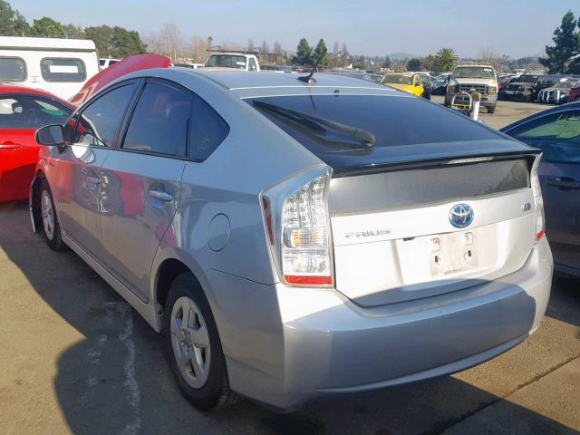 JTDKN3DUXB0293711 - 2011 TOYOTA PRIUS SILVER photo 3