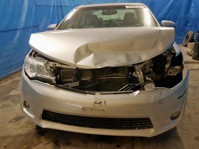 4T1BD1FK7CU012067 - 2012 TOYOTA CAMRY HYBR SILVER photo 9