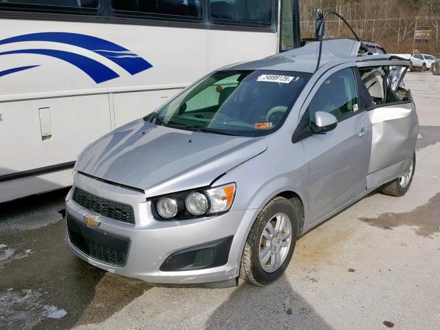 1G1JB6SH0C4100559 - 2012 CHEVROLET SONIC LS 银色 照片 2