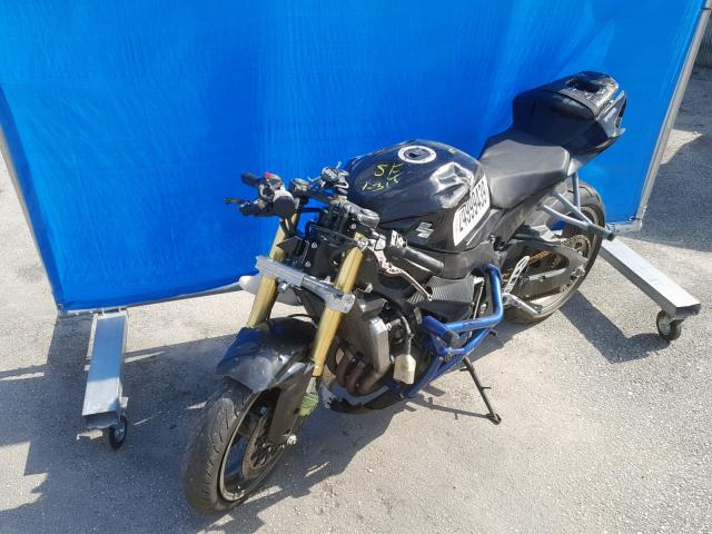 JS1GR7MA3B2104385 - 2011 SUZUKI GSX750 BLACK photo 2