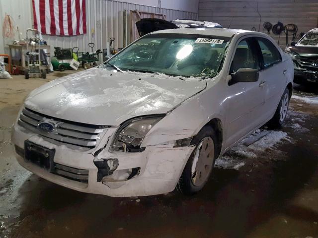 3FAHP06Z77R224306 - 2007 FORD FUSION S WHITE photo 2