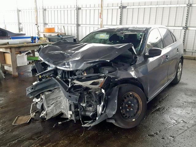 3VW2K7AJ6EM427235 - 2014 VOLKSWAGEN JETTA BASE SILVER photo 2