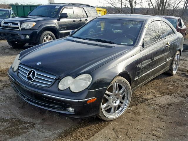 WDBTJ65J95F148018 - 2005 MERCEDES-BENZ CLK 320C BLACK photo 2