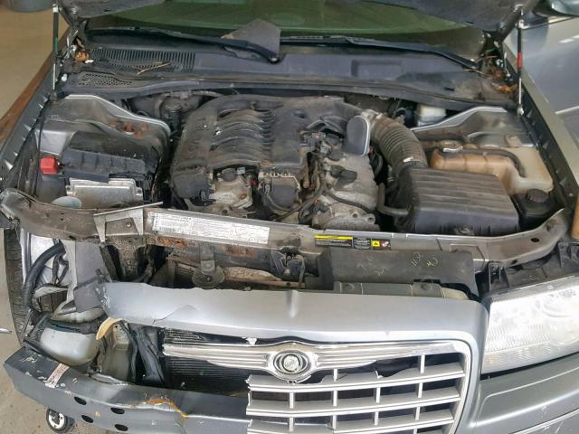 2C3KA53G16H258693 - 2006 CHRYSLER 300 TOURIN GRAY photo 7