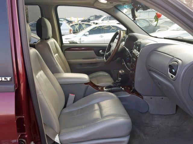 1GKDT13SX52339568 - 2005 GMC ENVOY RED photo 5