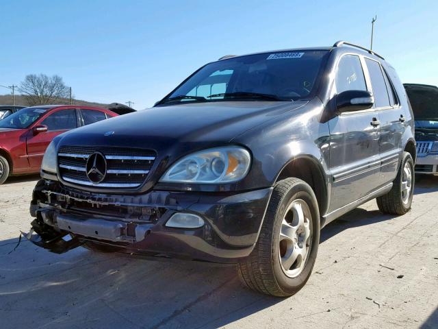 4JGAB57E23A419930 - 2003 MERCEDES-BENZ ML 350 BLACK photo 2