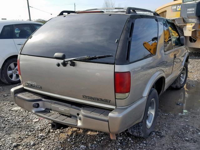 1GNCS18W51K261224 - 2001 CHEVROLET BLAZER GOLD photo 4