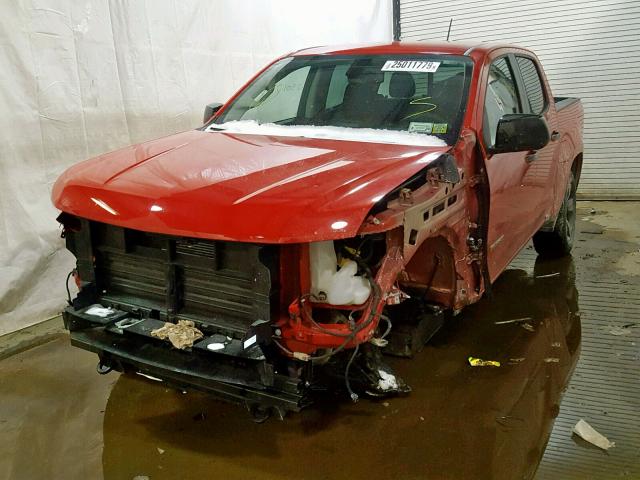 1GCGTCEN8J1124976 - 2018 CHEVROLET COLORADO L RED photo 2