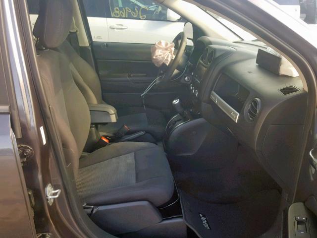 1C4NJCBB0FD281270 - 2015 JEEP COMPASS SP 灰色 照片 5