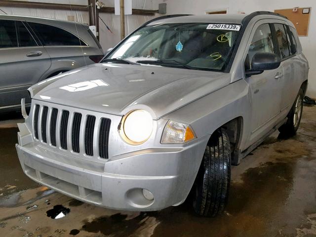 1J4NT4FB7AD628705 - 2010 JEEP COMPASS SP ვერცხლისფერი ფოტო 2