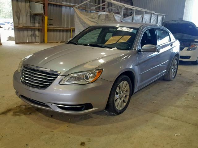 1C3CCBAB0DN604578 - 2013 CHRYSLER 200 LX GRAY photo 2