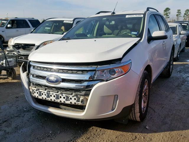 2FMDK3JC2DBC41113 - 2013 FORD EDGE SEL WHITE photo 2