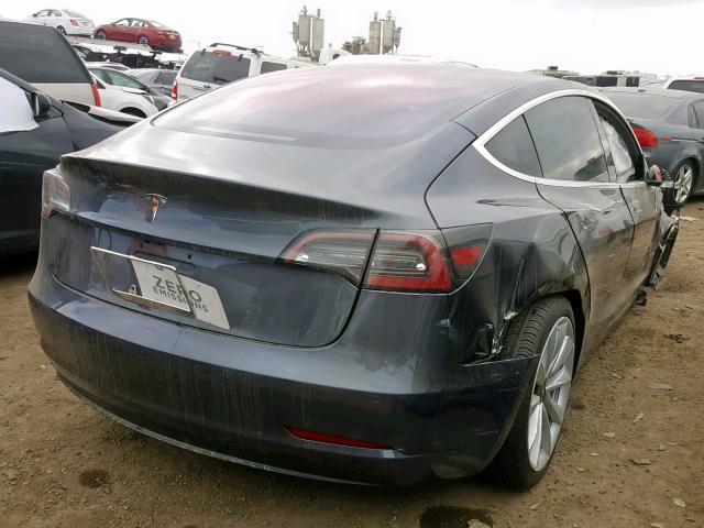 5YJ3E1EAXJF009572 - 2018 TESLA MODEL 3 GRAY photo 4