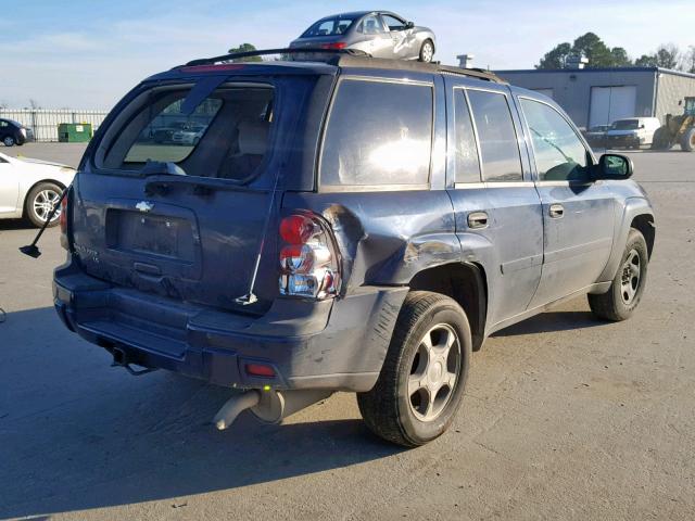 1GNDT13S172251711 - 2007 CHEVROLET TRAILBLAZE BLUE photo 4