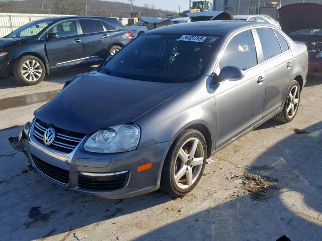 3VWRL7AJ8AM037680 - 2010 VOLKSWAGEN JETTA TDI CHARCOAL photo 2