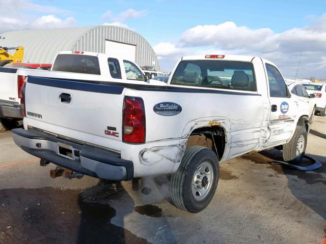 1GTHC24U85E344835 - 2005 GMC SIERRA C25 WHITE photo 4