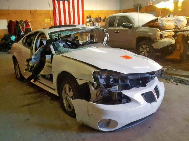 2G2WP582481177518 - 2008 PONTIAC GRAND PRIX WHITE photo 1