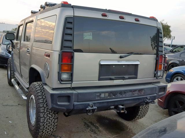 5GRGN23U03H126292 - 2003 HUMMER H2 TAN photo 3