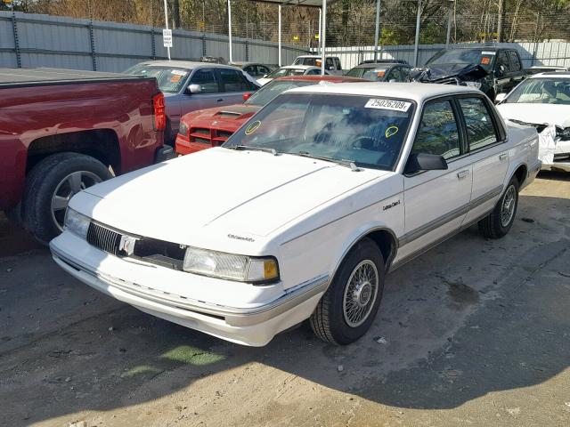 1G3AG55N5P6312436 - 1993 OLDSMOBILE CUTLASS CI WHITE photo 2