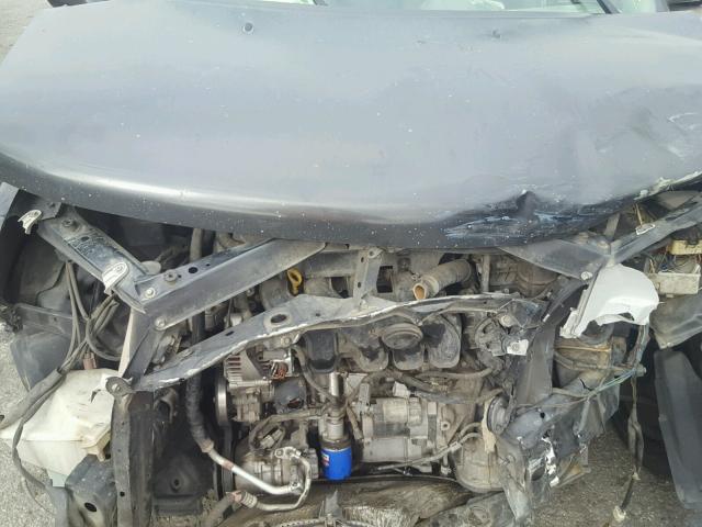 JTLKT324964060625 - 2006 TOYOTA SCION XB BLACK photo 7