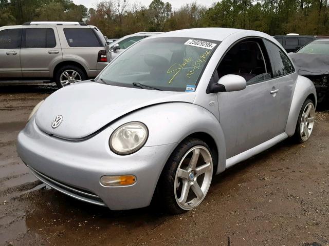 3VWBK21C43M409494 - 2003 VOLKSWAGEN NEW BEETLE SILVER photo 2