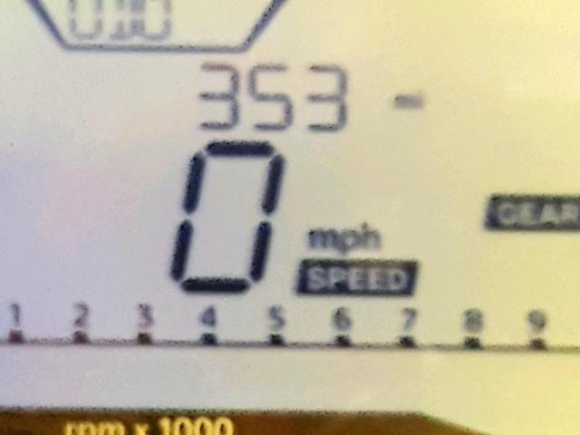 WB30G1109JR856544 - 2018 BMW G310 R TWO TONE photo 8