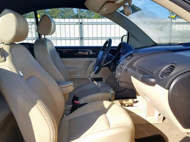 3VWRF31Y69M402351 - 2009 VOLKSWAGEN NEW BEETLE Qara foto 5