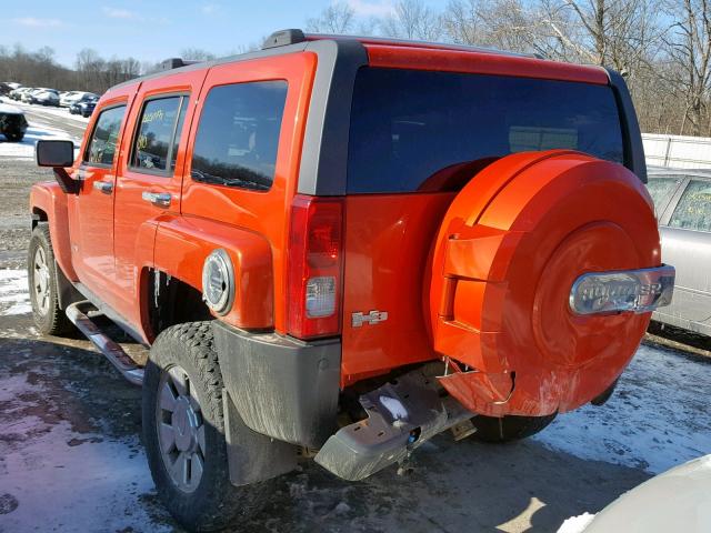 5GTEN13E188147275 - 2008 HUMMER H3 ORANGE photo 3