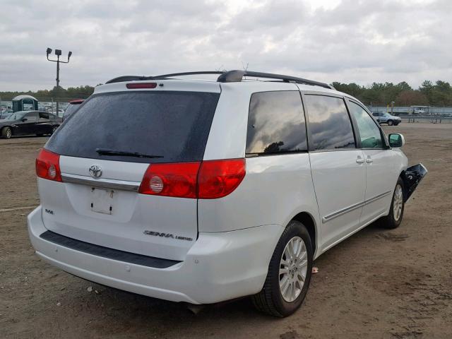 5TDZK22C39S278339 - 2009 TOYOTA SIENNA XLE WHITE photo 4