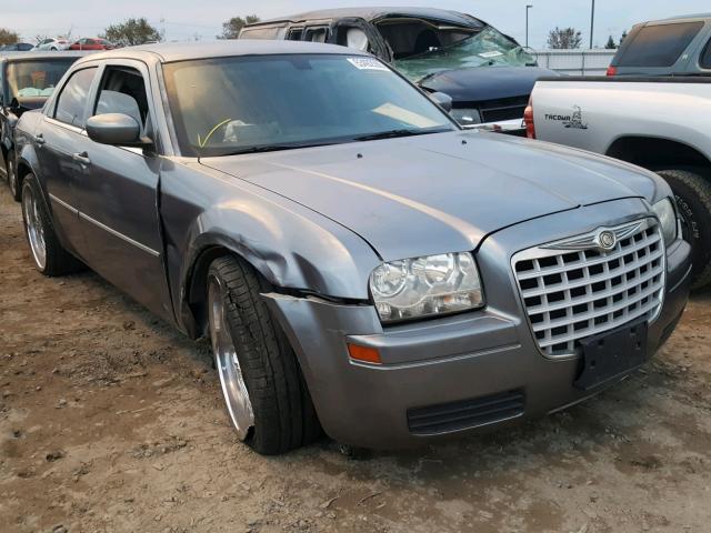 2C3KA43RX7H716437 - 2007 CHRYSLER 300 GRAY photo 1