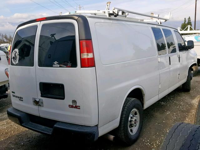 1GTZ7UCG9C1124589 - 2012 GMC SAVANA G35 WHITE photo 4