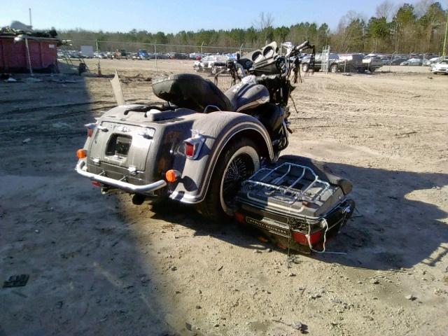 1HD1FCW1X3Y620945 - 2003 HARLEY-DAVIDSON FLHTCUI BLACK photo 4