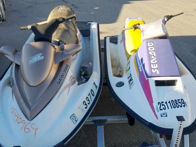 ZZN06033B404 - 2004 BOMBARDIER SEADOO WHITE photo 6