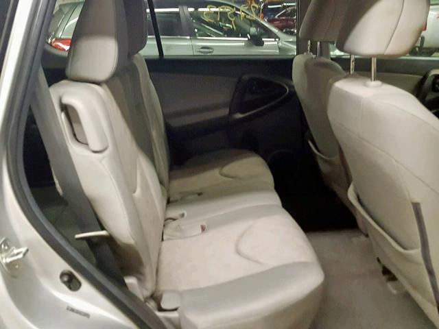 2T3BK4DV5BW057499 - 2011 TOYOTA RAV4 SILVER photo 6