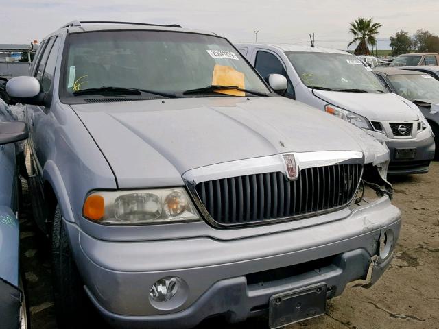 5LMEU27A9YLJ30494 - 2000 LINCOLN NAVIGATOR GRAY photo 1