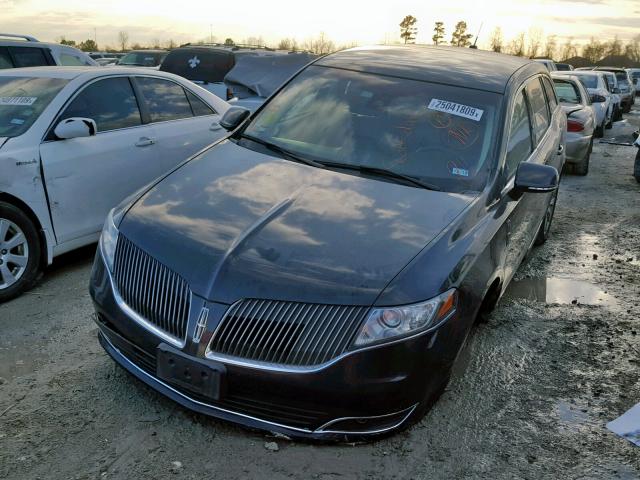 2LMHJ5FK1EBL58137 - 2014 LINCOLN MKT BLACK photo 2