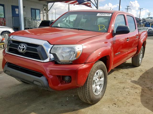 5TFJX4GN8DX018431 - 2013 TOYOTA TACOMA RED photo 2