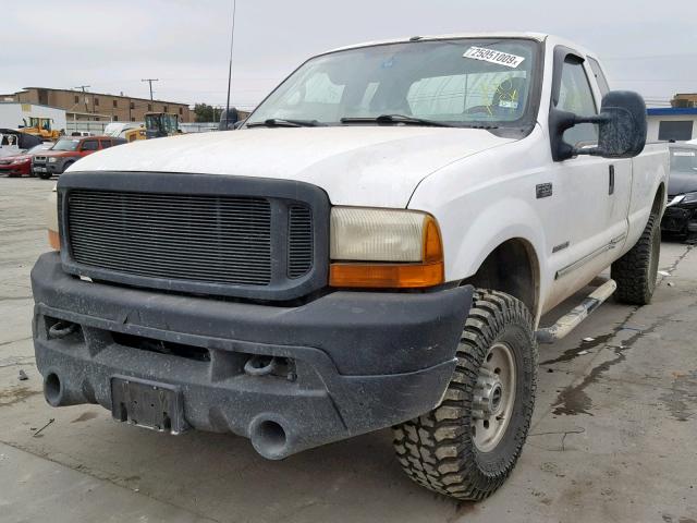 1FTSX31F0YEE39657 - 2000 FORD F350 SRW S WHITE photo 2