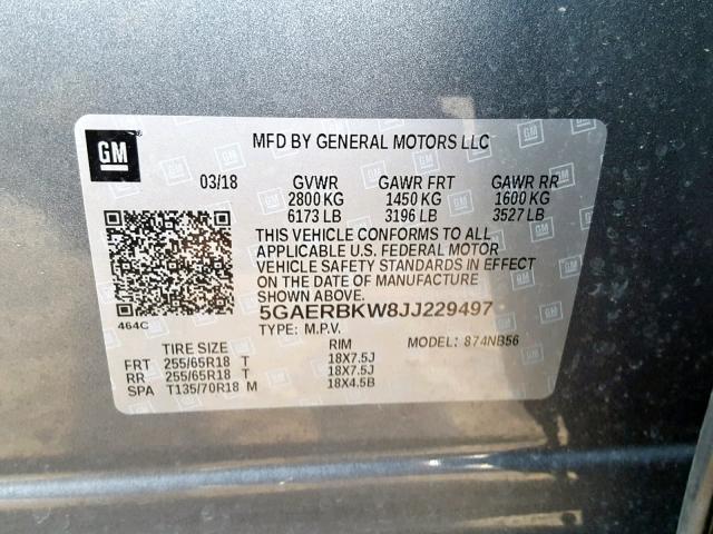 5GAERBKW8JJ229497 - 2018 BUICK ENCLAVE ES SILVER photo 10