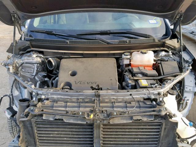 5GAERBKW8JJ229497 - 2018 BUICK ENCLAVE ES SILVER photo 7