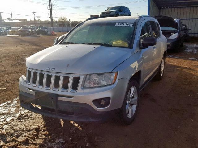 1J4NF1FB2BD240160 - 2011 JEEP COMPASS SP 银色 照片 2