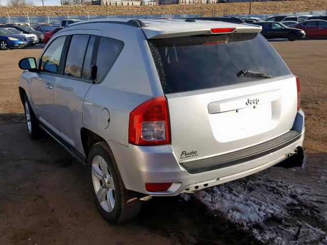 1J4NF1FB2BD240160 - 2011 JEEP COMPASS SP 银色 照片 3